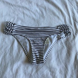 Hollister bathing suit bottoms